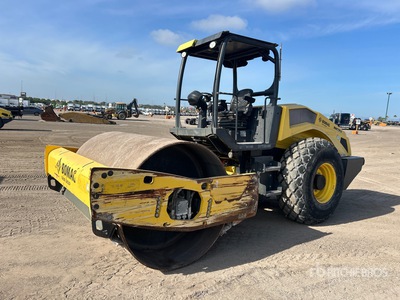 2019 Bomag BW211P Smooth Drum Compactor