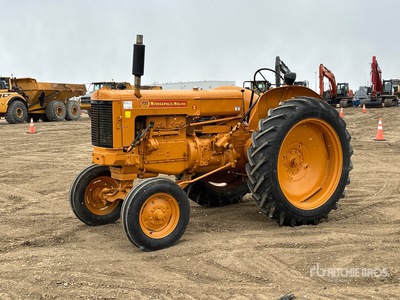 1953 Minneapolis Moline Z 2WD Tracteur de collection