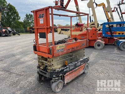 2017 JLG 1932R Electric Scissor Lift