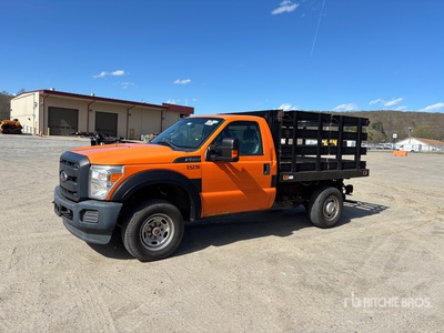 2016 Ford F-250 XL 4x4 Flatbed Truck