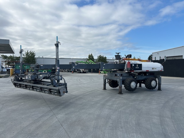 2006 Somero SXP Laser Guided Concrete Screed