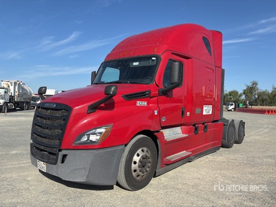 2022 Freightliner Cascadia 126 6x4 Sleeper Truck Tractor