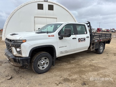 2020 Chevrolet 2500HD 4x4 Crew Cab Ciężarówka z płaską platformą