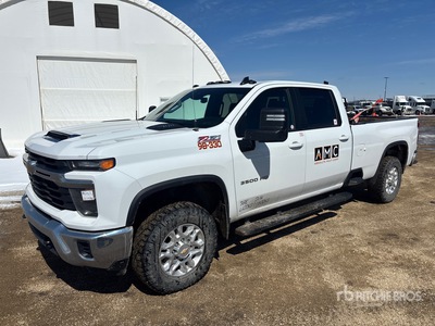 2024 Chevrolet Silverado 3500HD Z71 4x4 Crew Cab Ute