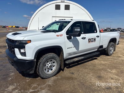 2022 Chevrolet Silverado 3500HD 4x4 Crew Cab Ute