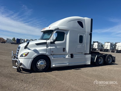 2020 Freightliner Cascadia 126 6x4 T/A Sleeper Truck Tractor