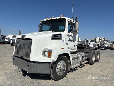 2014 Western Star 4700 6x4 Cabeza Tractora Cabina Corta