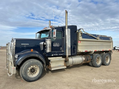 2006 Kenworth W900B 6x4 Sleeper T/A Dump Truck