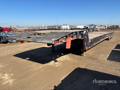 2011 Lode King 53 ft Tri/A Folding Neck Trailer