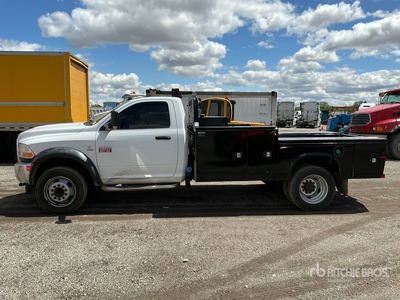 2012 Dodge Ram 5500 4x2 Camión Caja Abierta