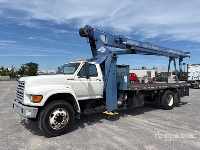 Manitex M1768 34000 lb Straight Boom on 1998 Ford F800 5 ton Boom Truck