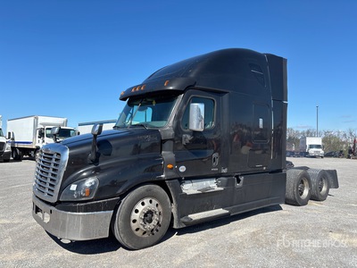 2017 Freightliner Cascadia 125 6x4 T/A Sleeper Truck Tractor