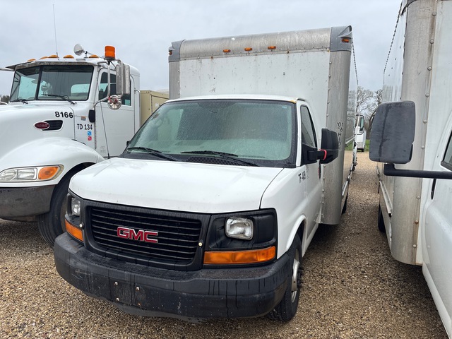 2010 GMC Savana 4x2 Van Truck 2010 GMC Savana 4x2 Van Truck