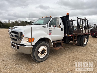 2006 Ford F-750 XL 4x2 Camión Porta Carretes