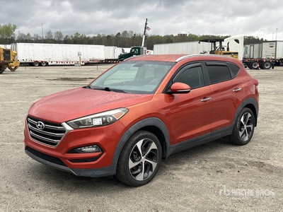 2016 Hyundai Tuscon Limited 1.6 T AWD SUV
