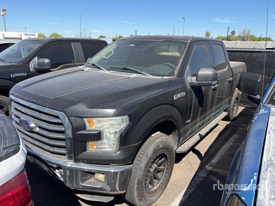 2015 Ford F-150 4x2 Crew Cab Pickup