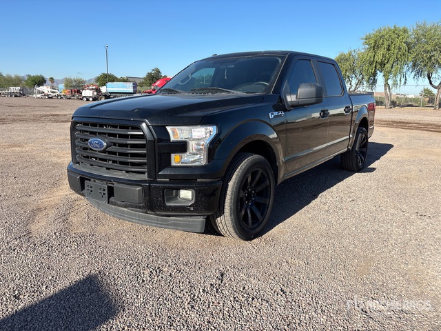 2017 Ford F-150 XL 4x2 Crew Cab Pickup