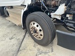 Underbody with Right Steer Tire