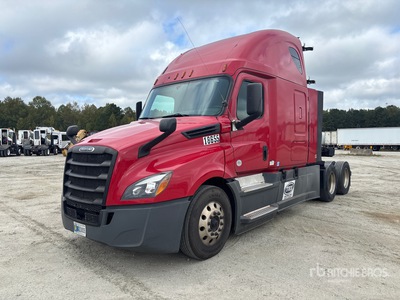 2019 Freightliner Cascadia 126 6x4 T/A Sleeper Truck Tractor