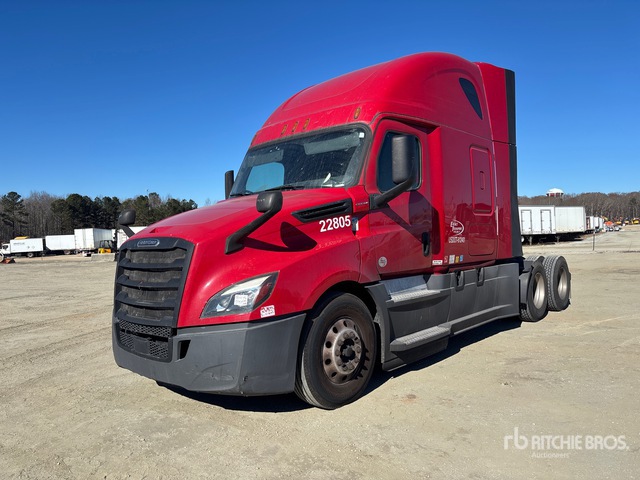 2019 Freightliner Cascadia 126 6x4 T/A Sleeper Truck Tractor