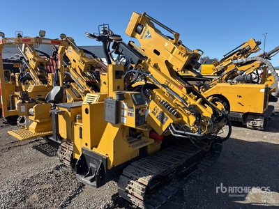 2022 Vermeer PD10 Crawler Mounted Post Driver