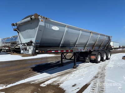 2006 Trout River SE37 37 ft Tri/A Przyczepa z ruchomym dnem