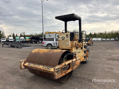 Ingersoll Rand SD70D Smooth Drum Compactor