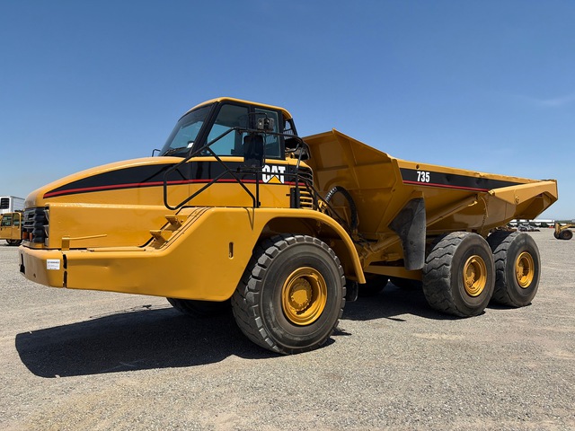 2003 Cat 735 Articulated Dump Truck