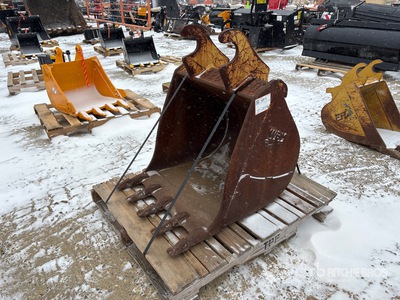 WBM 30 in Q/C Digging ローダーバックホー用バケット - Fits Cat 420