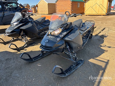 2023 Ski-doo Back Country Snowmobile