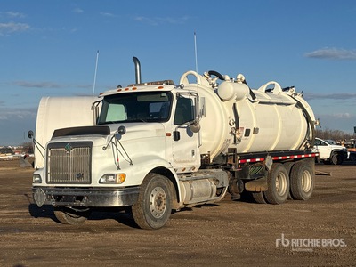 2009 Presvac Systems on 2000 International 9400i 6x4 Vacuum Excavator Truck