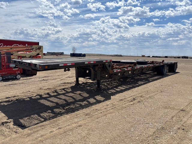 2003 Transcraft 48 ft T/A Spread Axle Step Deck Trailer