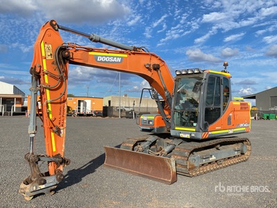 2017 Doosan DX140 LC Excavadora de Cadenas