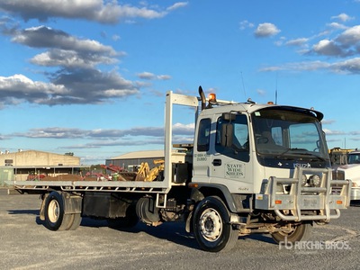 2001 Isuzu FVR 900 4x2 Roll-Off Truck