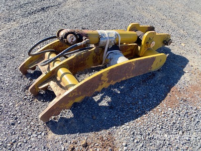 Hydraulic Excavator Thumb