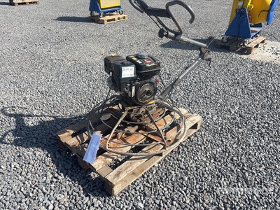 2015 Wacker Neuson CT36-8A Power Trowel (Inoperable)