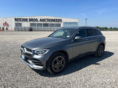 Mercedes-Benz GLC 4WD 300 D 4 MATIC PREMIUM SUV Sport Utility Vehicle