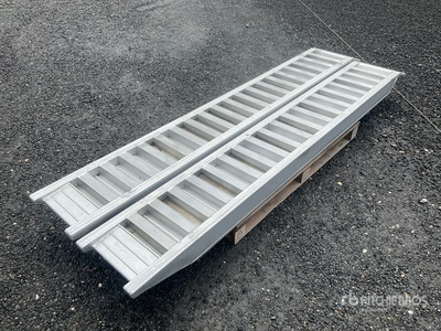 6 Ton Aluminium Loading Ramps (Unused)