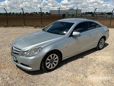 2010 Mercedes-Benz E220CDI Automovil