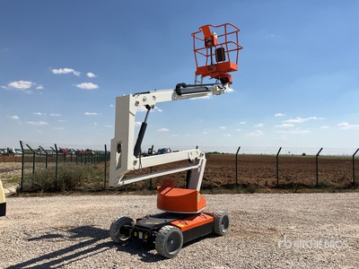 2014 Snorkel A38E 2WD Electric Nacelle articulée
