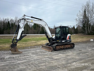 2018 Bobcat E85 油圧ショベル