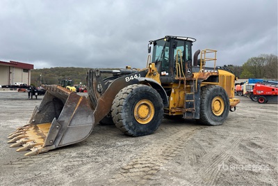 2006 John Deere 844J جرافة