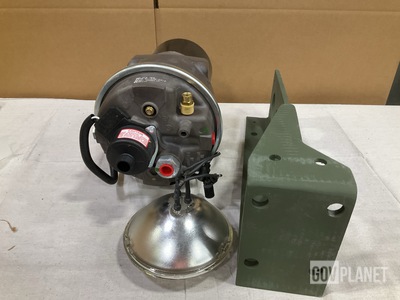 (1) Headlight, (1) Evaporator, (2) Fender Supports & Assorted Items