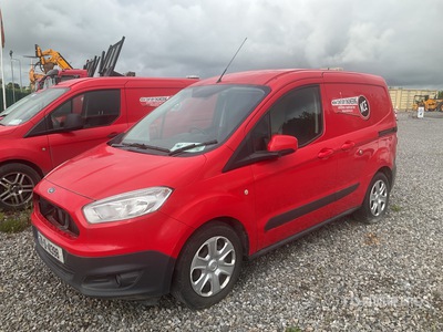 2017 Ford Transit Courier Furgoneta de carga