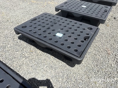 2026 AM Tank   32 gal Skid Mounted Spill Containment Pallet (Unused)