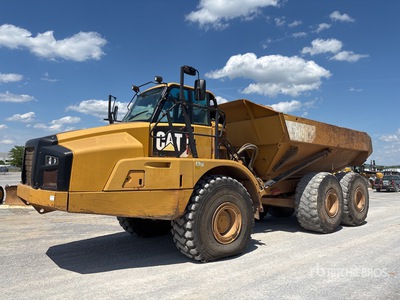 2012 Cat 740B Articulated Dump Truck