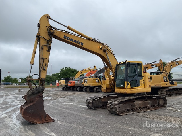 2011 Komatsu PC228USLC8 Tracked Excavator