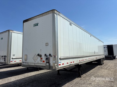 2015 Vanguard 53 ft x 102 in T/A Van Trailer