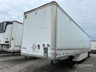 2014 Vanguard 53 ft x 102 in T/A Van Trailer