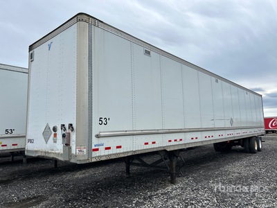 2014 Vanguard VXP 53 ft x 102 in T/A Van Trailer